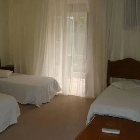 Residencial Marisela Lissabon