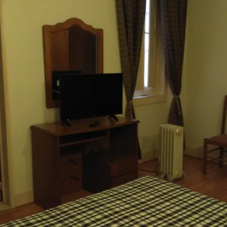 Residencial Marisela Πανσιόν Lisboa